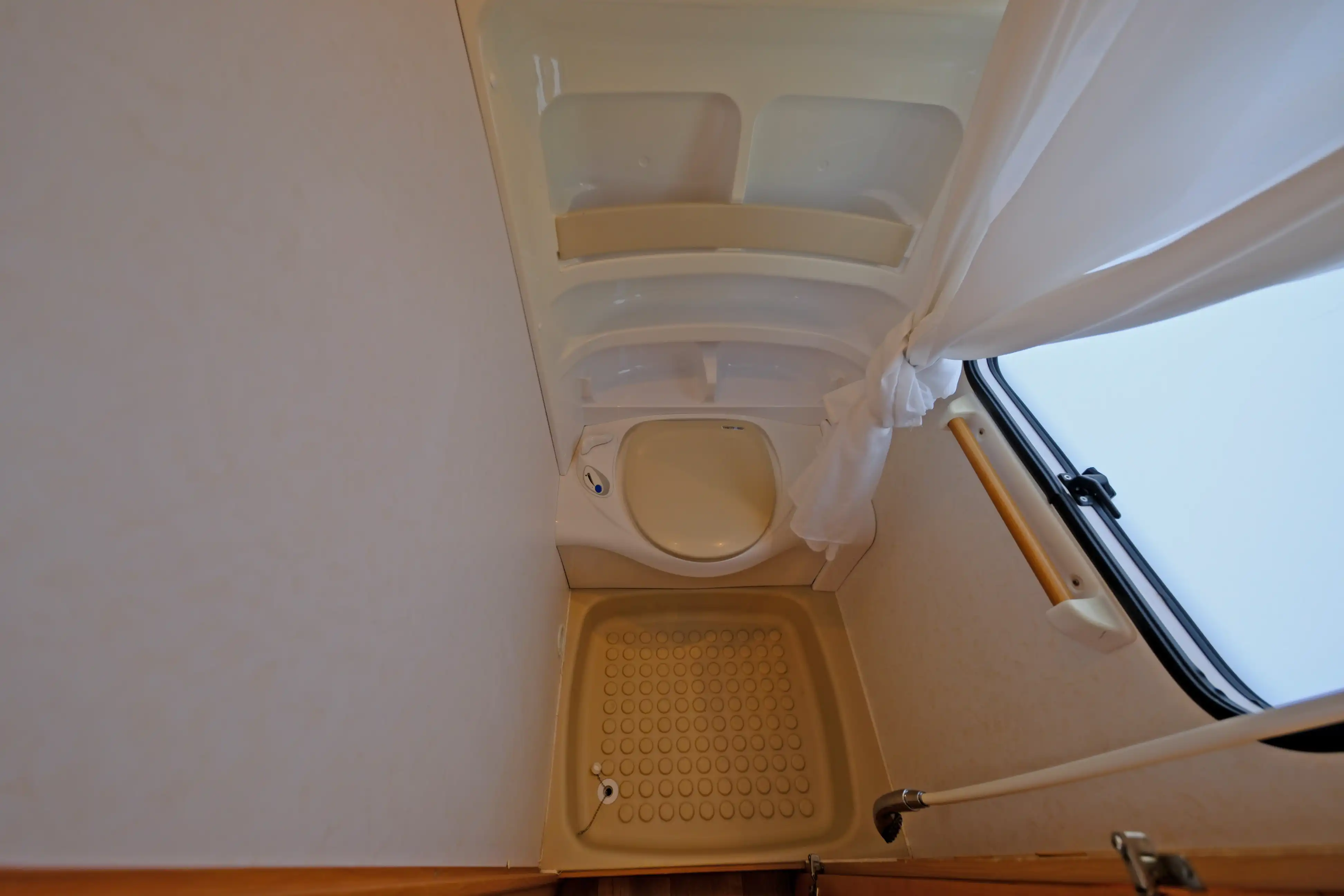 HOBBY Prestige 495 UFE